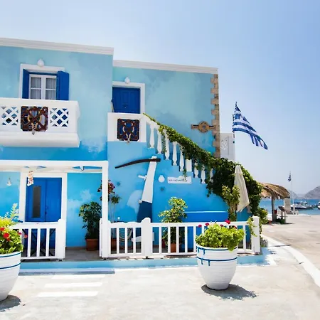 Captain Elias 2 Foiníkion